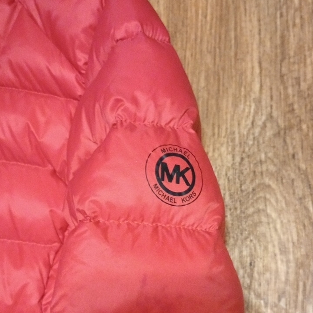 Michael Kors Red Packable Down Fill Puffer Jacket/Coat Size Medium - Picture 5 of 9